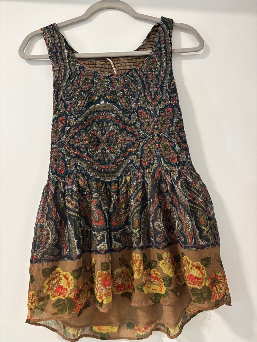 Free people boho smocked chiffon flowy top size M